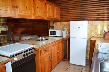 log cabin and settlers village