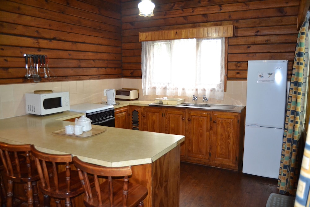 log cabin and settlers village