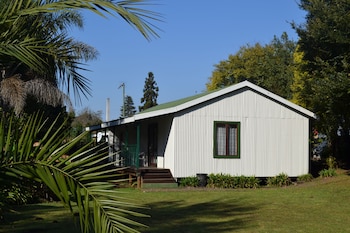 log cabin and settlers village