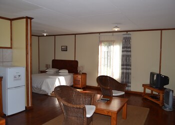 log cabin and settlers village