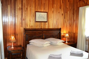 log cabin and settlers village