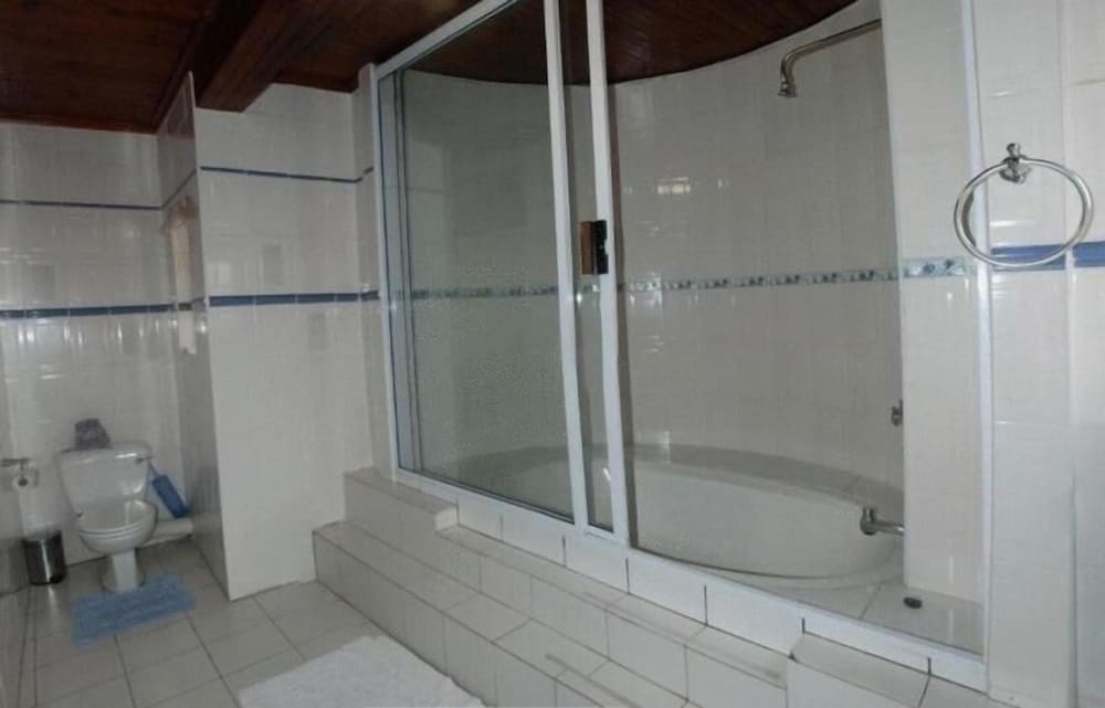 bluewater guesthouse