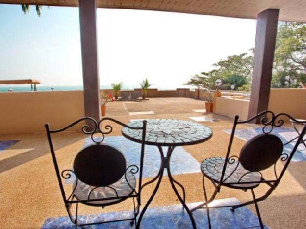 sea breeze guest house