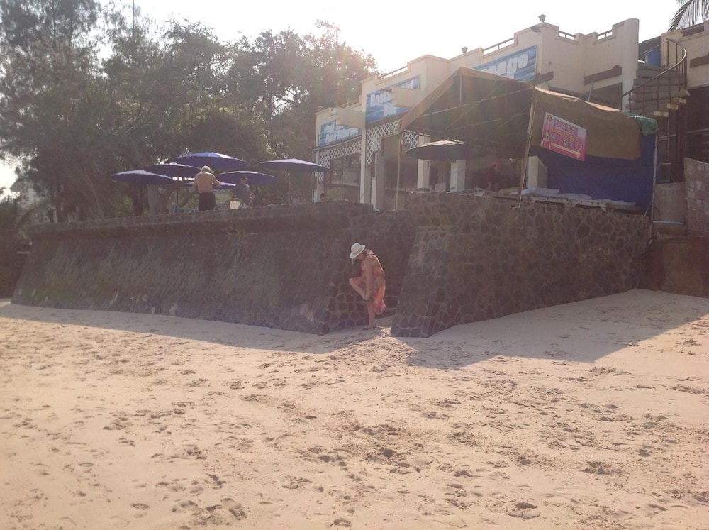 sea breeze guest house