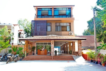 sea breeze guest house