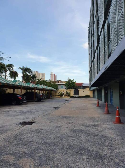 the montana lodge sathorn