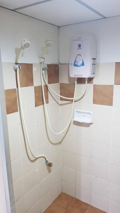 the montana lodge sathorn