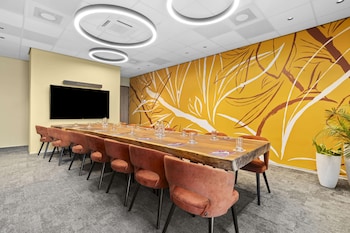 delfins beach resort bonaire tapestry collection by hilton