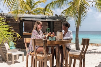 delfins beach resort bonaire tapestry collection by hilton