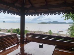 wanghin bungalow donsak