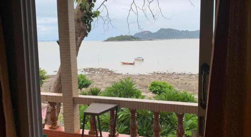 wanghin bungalow donsak
