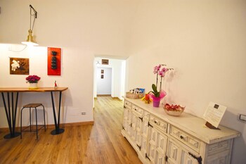 Bandb Sunrise,Near Royal Palace,3 star