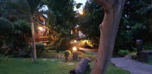 rimtarn resort mae hong son