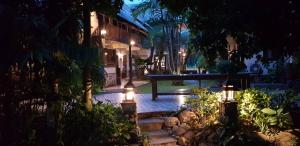 rimtarn resort mae hong son