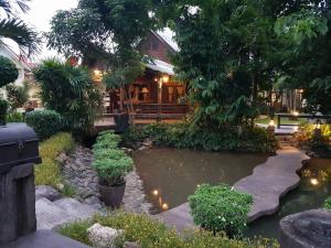 rimtarn resort mae hong son