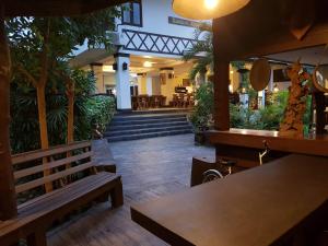 rimtarn resort mae hong son