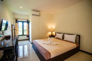 rimtarn resort mae hong son