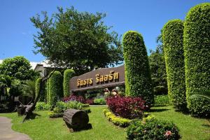 rimtarn resort mae hong son