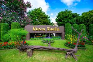 rimtarn resort mae hong son