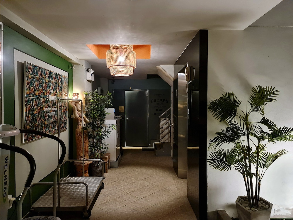 sathorn terrace apartment