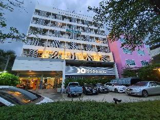 sathorn terrace apartment