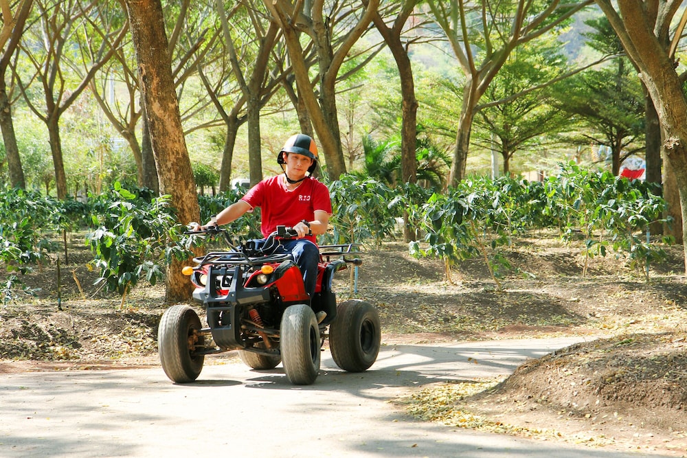 khaoyai fantasy resort