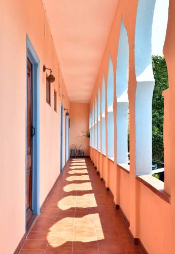 hostal lestrella