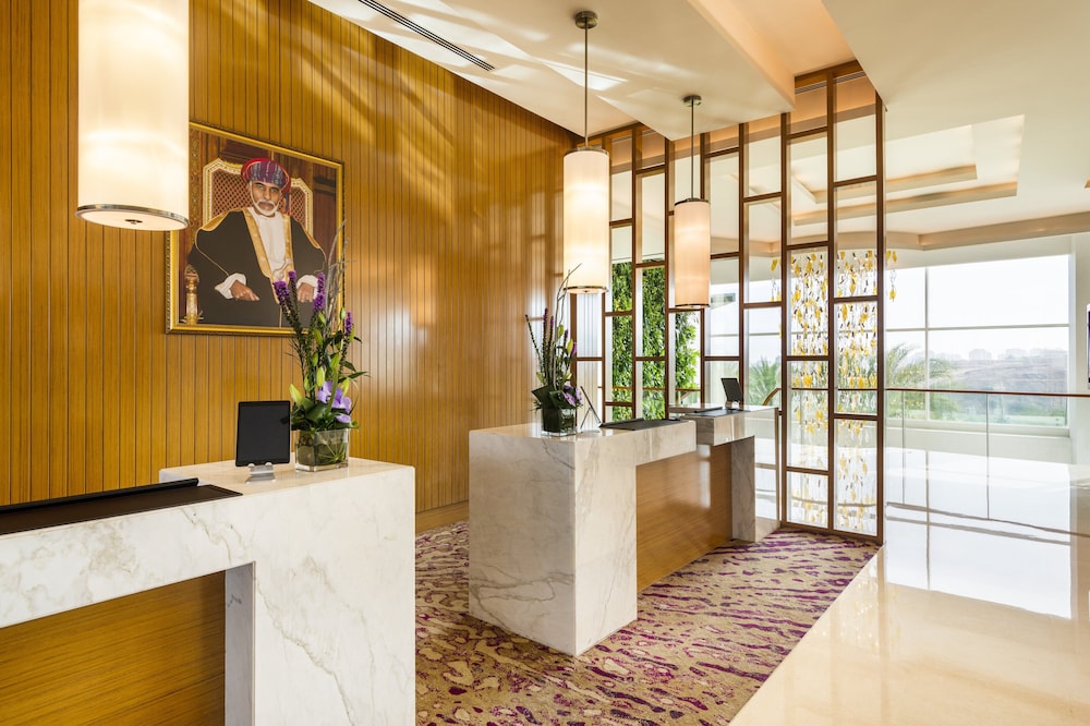 crowne plaza muscat ocec by ihg