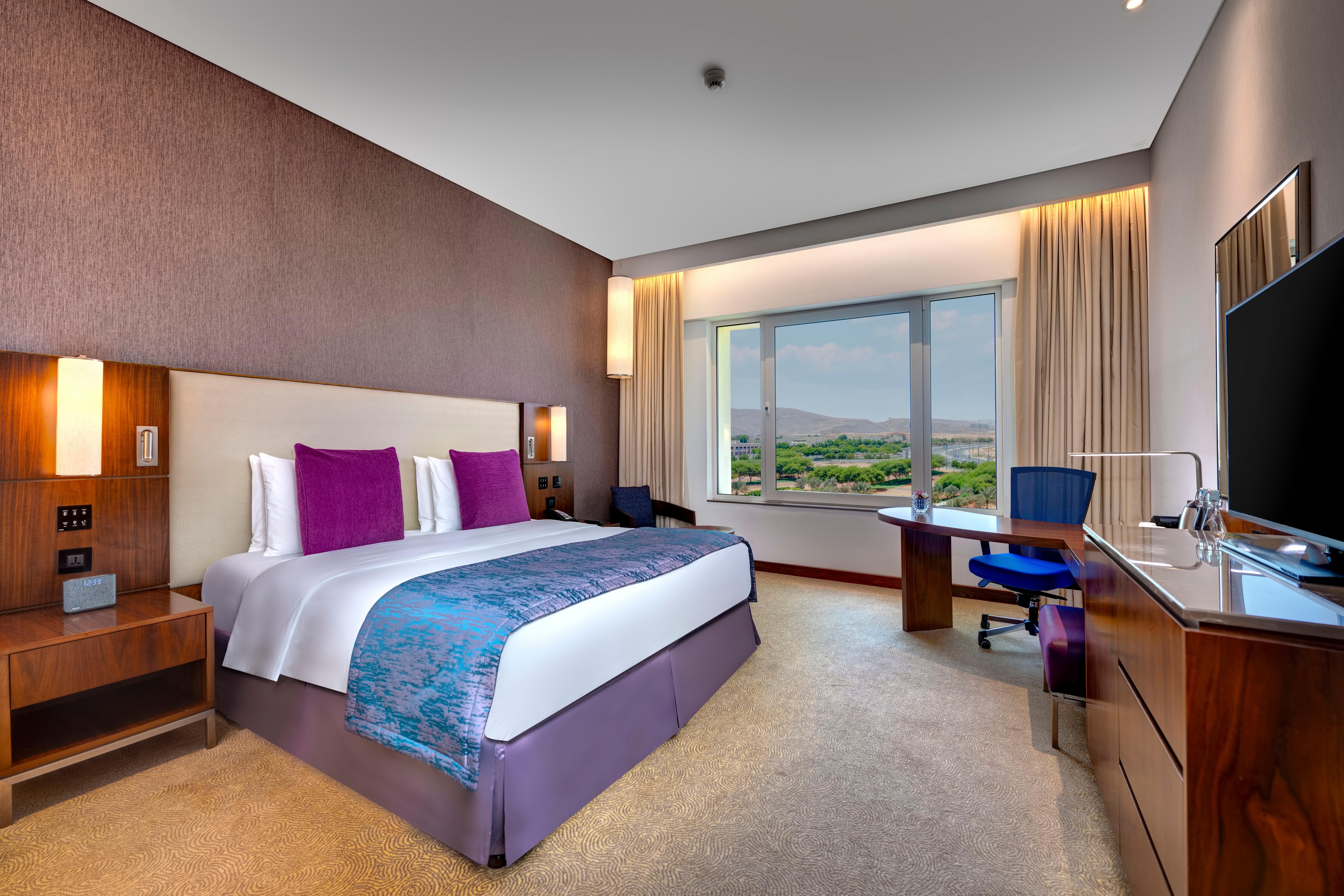 crowne plaza muscat ocec by ihg
