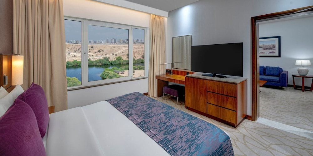 crowne plaza muscat ocec by ihg