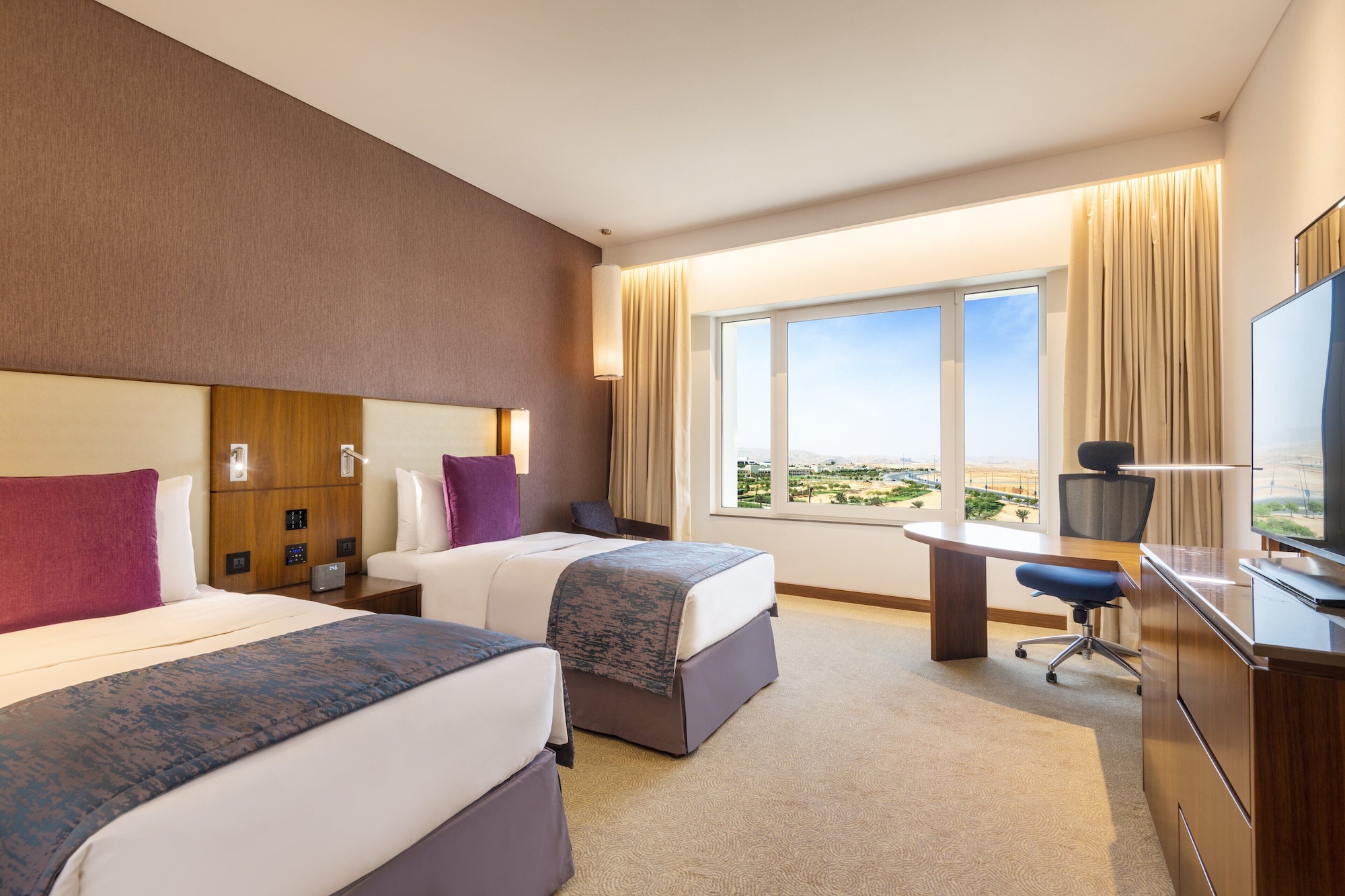 crowne plaza muscat ocec by ihg