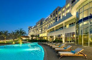 crowne plaza muscat ocec by ihg