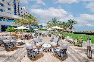crowne plaza muscat ocec by ihg