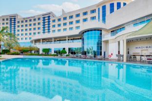 crowne plaza muscat ocec by ihg