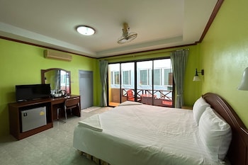 me mee place and tour krabi