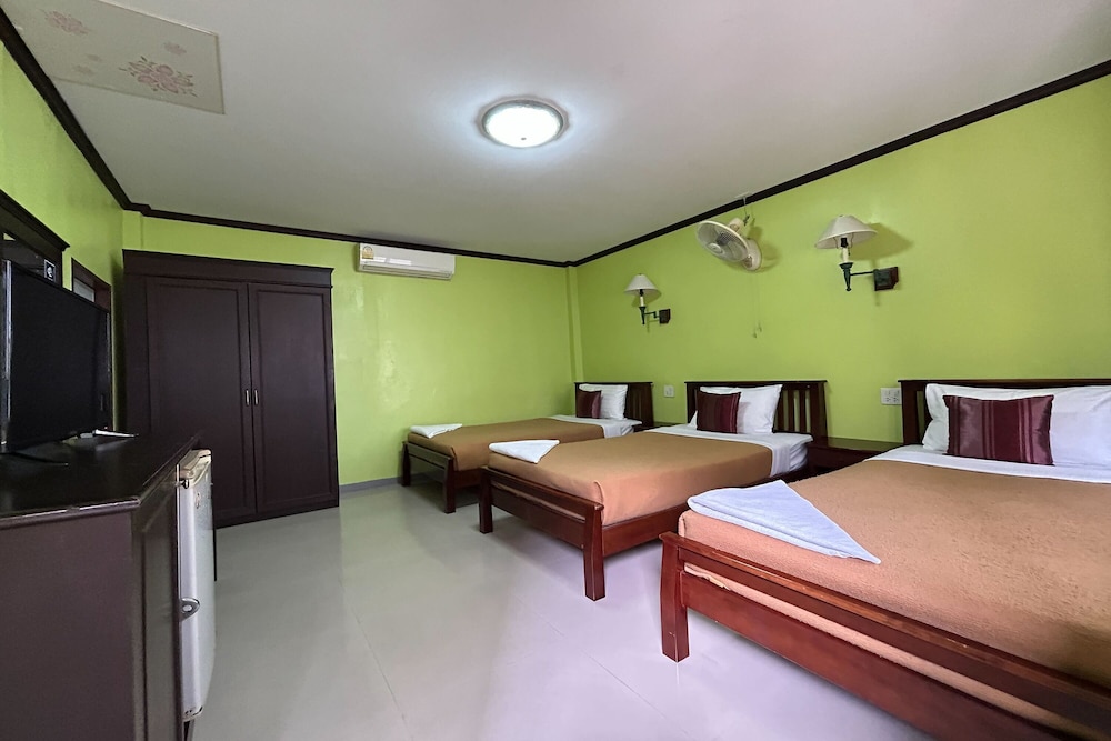 me mee place and tour krabi