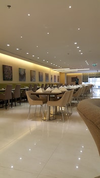 Hotel-Img