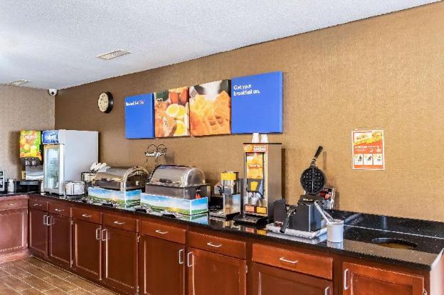 comfort inn and suites cincinnati eastgate