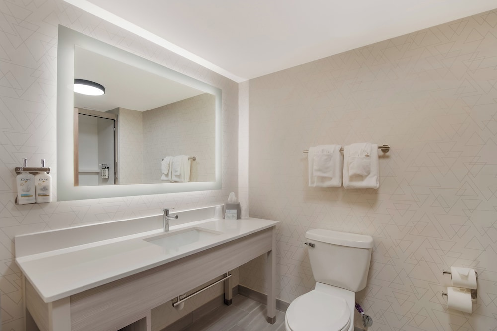 holiday inn express and suites lexington by ihg