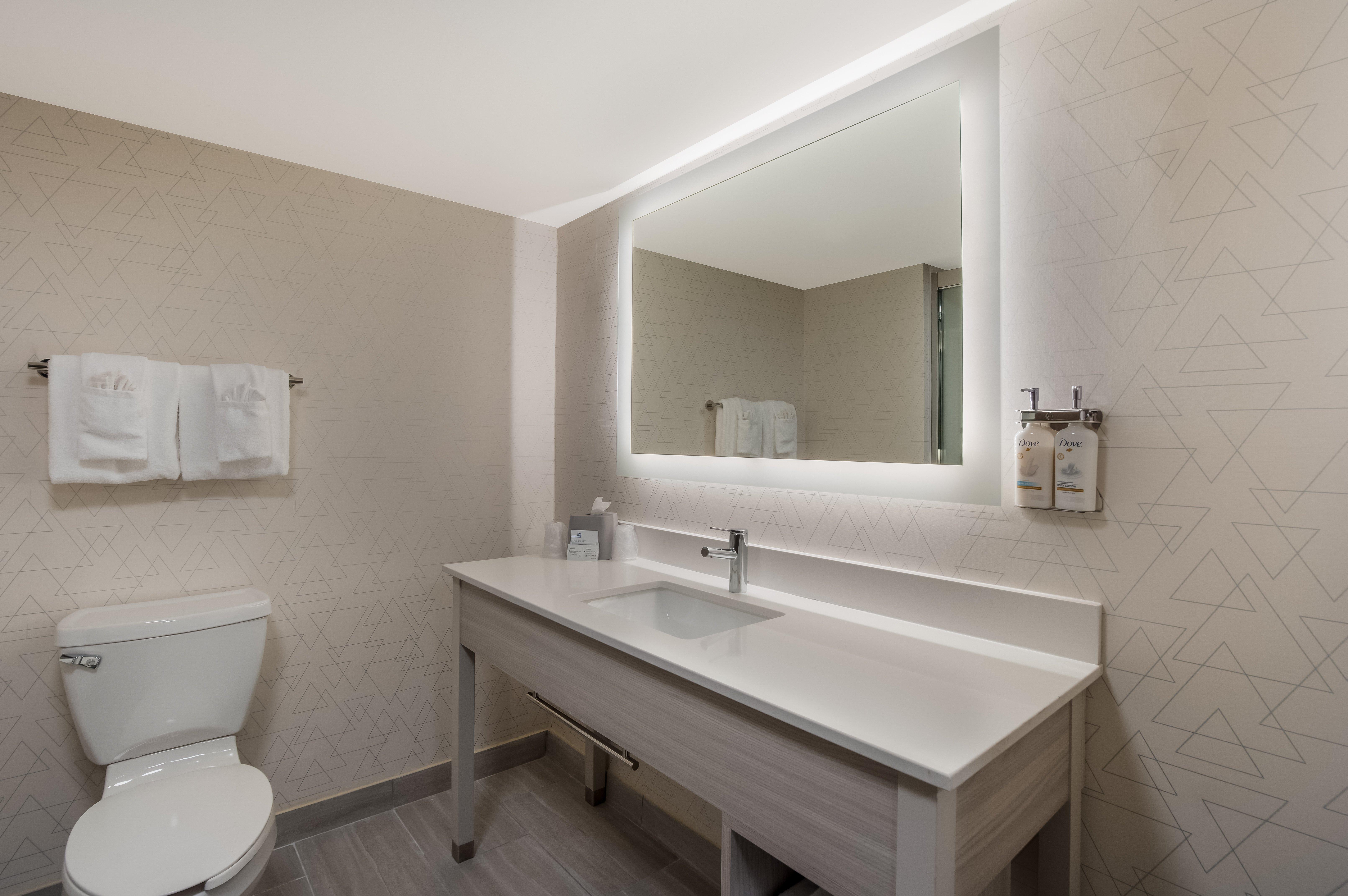 holiday inn express and suites lexington by ihg