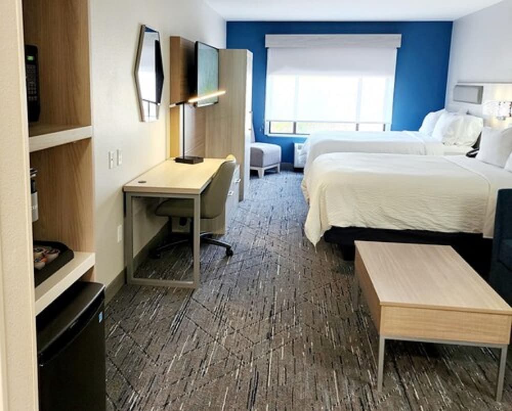 holiday inn express and suites lexington by ihg