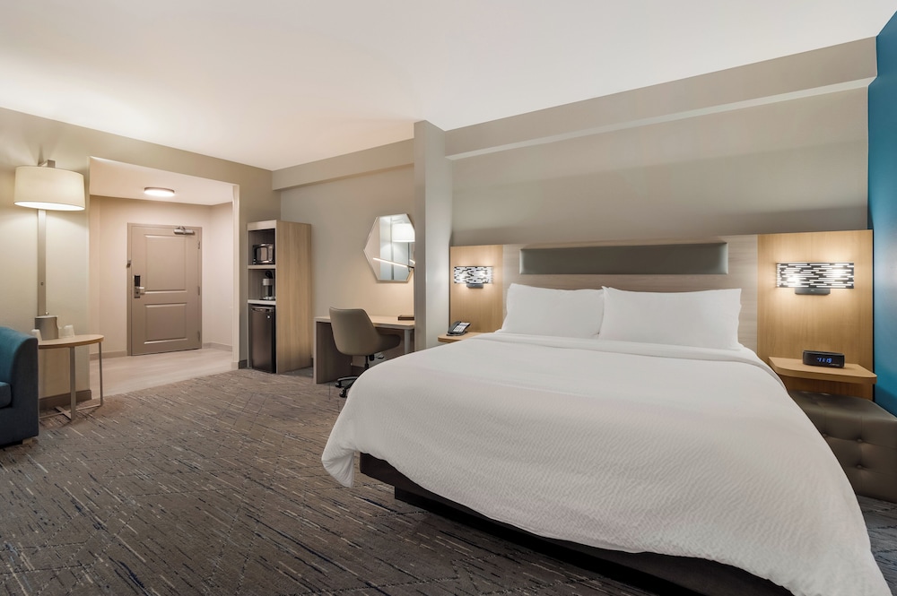 holiday inn express and suites lexington by ihg