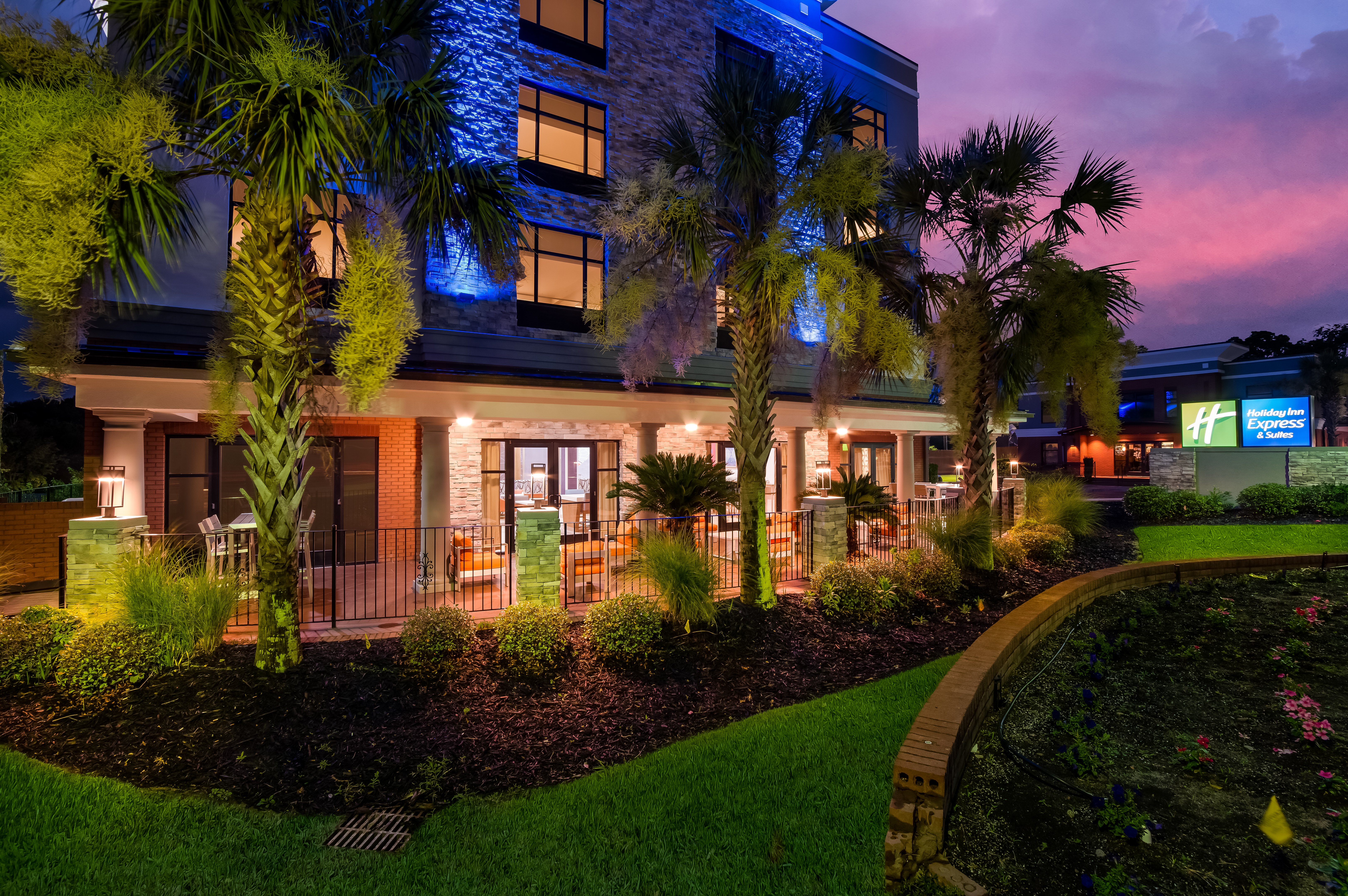 holiday inn express and suites lexington by ihg