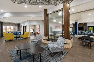 holiday inn express and suites lexington by ihg