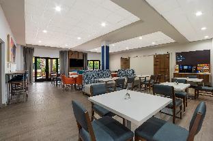 holiday inn express and suites lexington by ihg