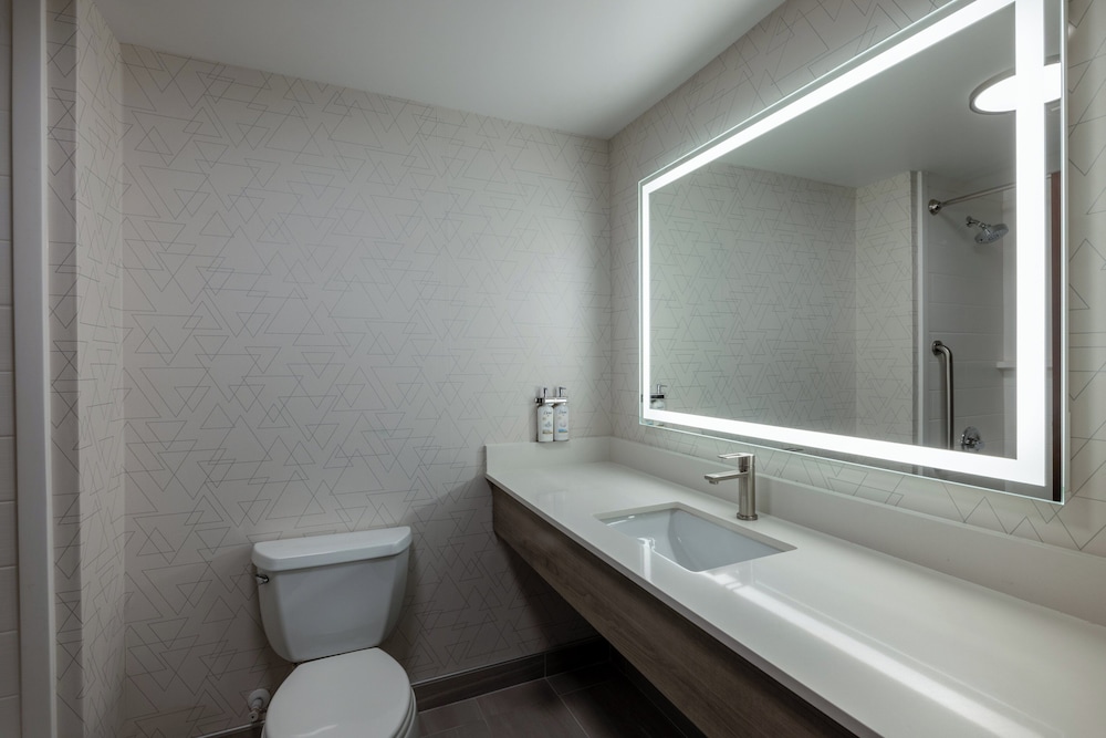 holiday inn express rochester south mayo area by ihg