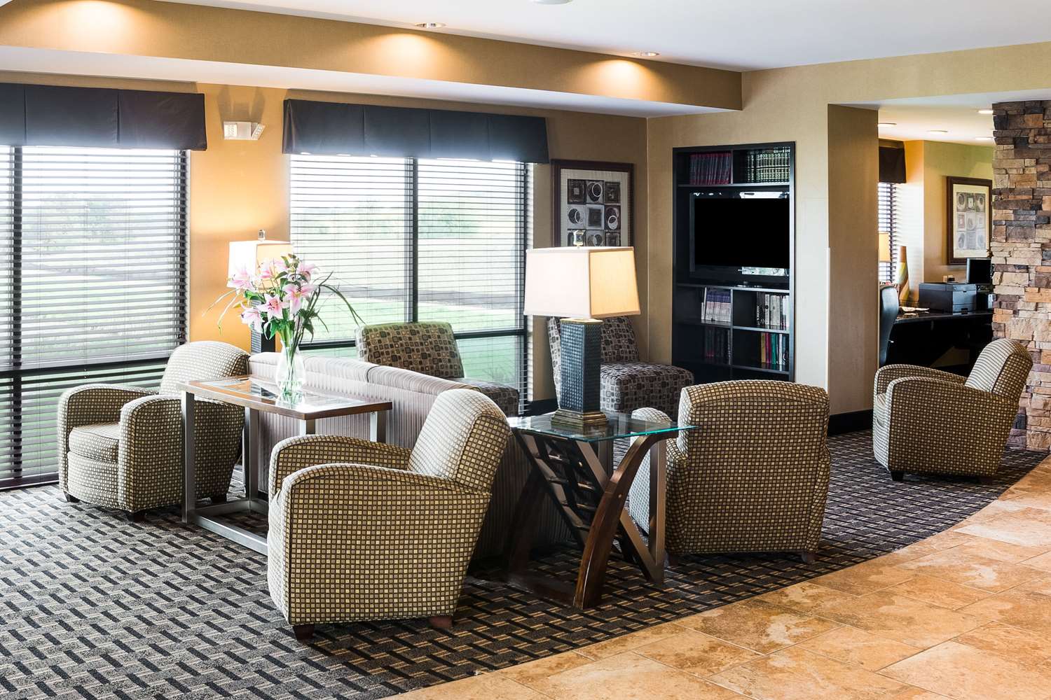 holiday inn express rochester south mayo area by ihg
