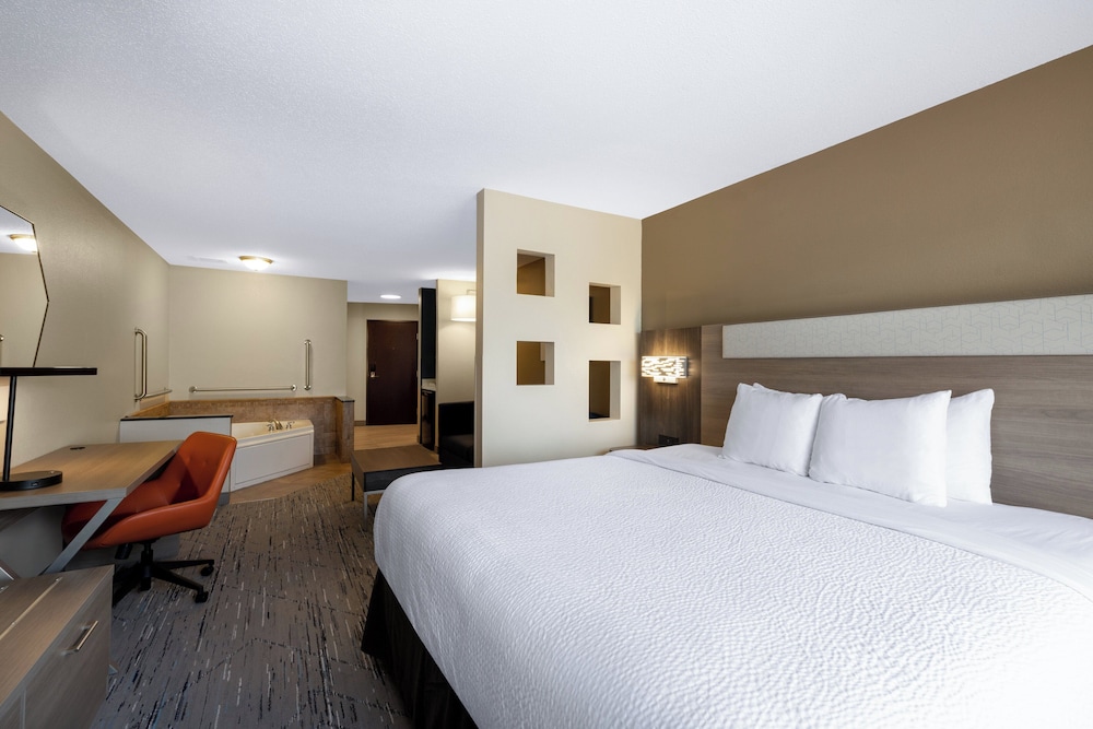 holiday inn express rochester south mayo area by ihg