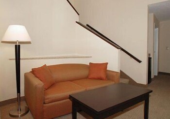 comfort suites south bend near casino