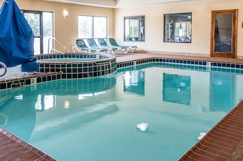 comfort suites south bend near casino